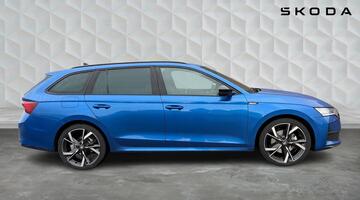 2025 Škoda TSI e-TEC MHEV ACT SportLine DSG Euro 6 5-door (Blue) - Image: 5