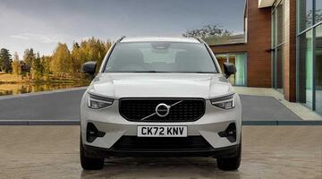 2022 Volvo 2.0 B4 MHEV Plus DCT Auto Euro 6 5-door (Silver) - Image: 8