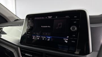 2023 Volkswagen TSI Style DSG Euro 6 5-door (Black) - Image: 16