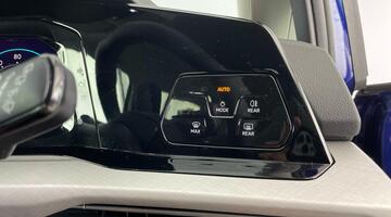 2023 Volkswagen TSI Life Euro 6 5-door (Blue) - Image: 23