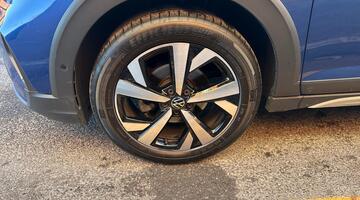 2023 Volkswagen 1.0 TSI Style DSG Euro 6 5-door (Blue) - Image: 11