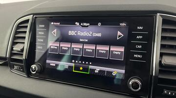 2024 Škoda TSI ACT SE L DSG Euro 6 5-door (Silver) - Image: 8