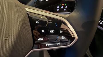 2025 Volkswagen Pro 77kWh Match Plus Tourer Auto 5-door (Grey) - Image: 21