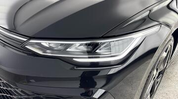 2025 Volkswagen TSI R-Line Euro 6 5-door (Black) - Image: 40