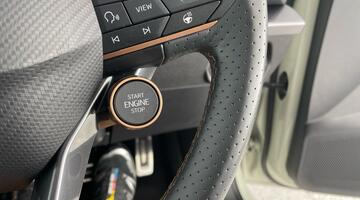 2025 CUPRA EHybrid 25.8kWh VZ2 DSG Euro 6 5-door (Grey) - Image: 7