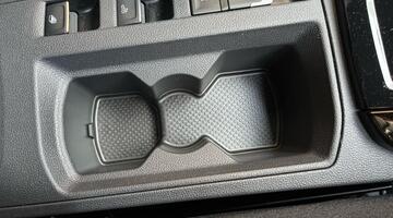 2025 Volkswagen TSI R-Line DSG 2WD Euro 6 2-door (Black) - Image: 55