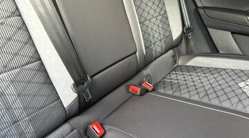 2022 Volkswagen TSI R-Line DSG Euro 6 5-door (Black) - Image: 38