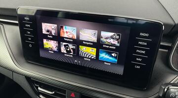 2023 Škoda TSI ACT Monte Carlo DSG Euro 6 5-door (Silver) - Image: 18