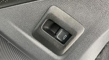 2025 Volkswagen ETSI MHEV Match DSG Euro 6 5-door (Grey) - Image: 20