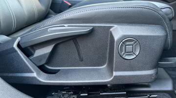 2025 Audi TFSI 35 Black Edition Sportback S Tronic Euro 6 5-door (White) - Image: 16