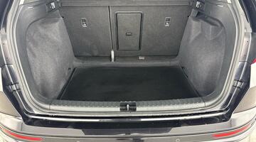 2022 SEAT 2.0 TDI FR Sport Euro 6 5-door (Black) - Image: 35