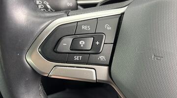 2023 Volkswagen 1.0 TSI R-Line Euro 6 5-door (Blue) - Image: 23