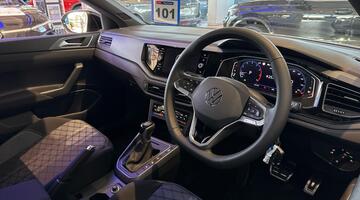 2025 Volkswagen TSI Black Edition DSG Euro 6 5-door (Multicolour) - Image: 6