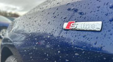 2025 Audi 1.0 TFSI 30 S line Sportback S Tronic Euro 6 5-door (Blue) - Image: 19