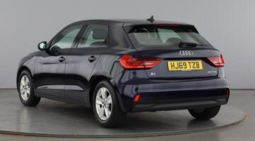 2019 Audi 1.0 TFSI 25 Technik Sportback Euro 6 5-door (Blue) - Image: 3