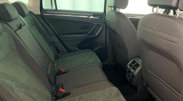 2023 Volkswagen TSI 13kWh Elegance DSG Euro 6 5-door (Blue) - Image: 31