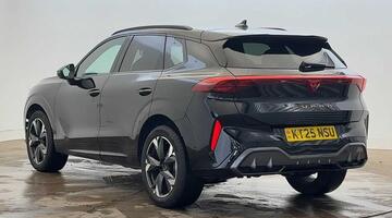 2025 CUPRA ETSI V2 DSG Euro 6 5-door (Black) - Image: 3