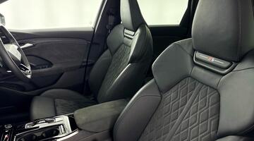 2025 Audi 100kWh Performance Edition 1 Auto 5-door (Black) - Image: 37