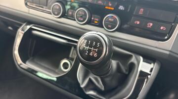 2016 Volkswagen 2.0 BiTDI BlueMotion Tech Executive 4Motion Euro 6 5-door (Silver) - Image: 46