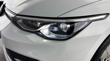 2023 Volkswagen TSI Style Euro 6 5-door (White) - Image: 38