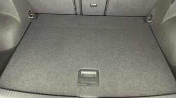 2023 Volkswagen TSI Style DSG Euro 6 5-door (Red) - Image: 29