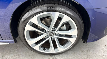 2025 Audi TFSI S line Sportback S Tronic Euro 6 5-door (Blue) - Image: 5