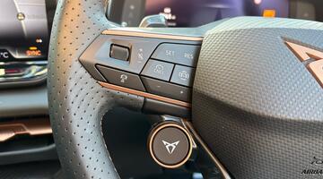 2025 CUPRA ETSI V2 DSG Euro 6 5-door (Black) - Image: 36