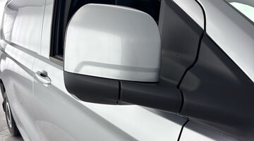 2025 Volkswagen 2.0 TDI T30 Commerce Plus FWD SWB Euro 6 5-door (Grey) - Image: 35