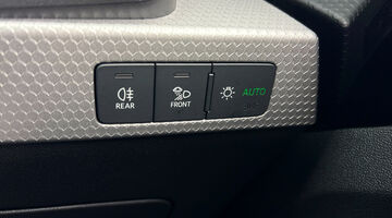 2025 Audi 1.0 TFSI 30 Black Edition Sportback S Tronic Euro 6 5-door (White) - Image: 21