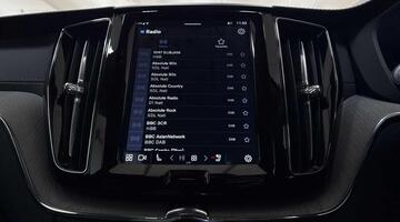 2025 Volvo 2.0h T8 18.8kWh Ultra Bright Auto Euro 6 5-door (Blue) - Image: 37