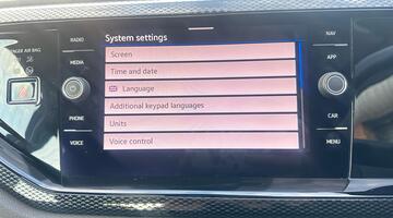 2023 Volkswagen 1.0 TSI Life Euro 6 5-door (Grey) - Image: 49