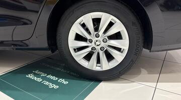 2024 Škoda TSI ACT SE Technology Euro 6 5-door (Black) - Image: 20