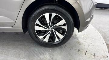 2021 Volkswagen 1.0 TSI Match Euro 6 5-door (Grey) - Image: 30