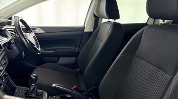 2021 Volkswagen 1.0 TSI Match Euro 6 5-door (White) - Image: 29