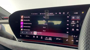 2025 Audi 100kWh Launch Edition Auto quattro 5-door (Grey) - Image: 16