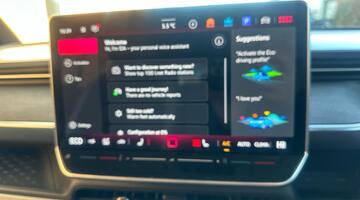 2025 Volkswagen Pro 79kWh Style Auto 5-door (SWB, 5Seat) (Green) - Image: 35