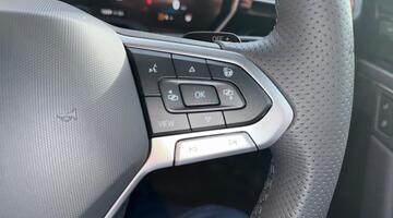 2025 Volkswagen 3.0 TDI V6 Black Edition Tiptronic 4Motion Euro 6 5-door (Grey) - Image: 35