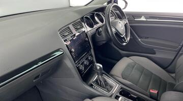 2020 Volkswagen 2.0 TDI GT Edition DSG Euro 6 5-door (Blue) - Image: 2