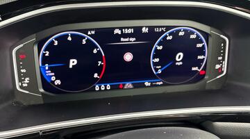 2022 Volkswagen TSI R-Line DSG Euro 6 5-door (Blue) - Image: 13