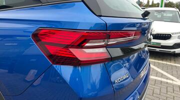 2025 Škoda 2.0 TDI SE DSG Euro 6 5-door (5 Seat) (Blue) - Image: 17