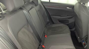 2022 Volkswagen TSI 13kWh Style DSG Euro 6 5-door (Red) - Image: 26