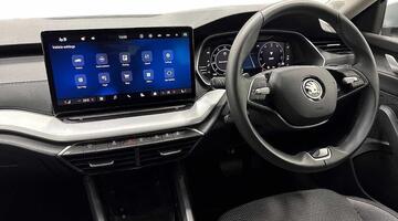 2024 Škoda TSI e-TEC MHEV ACT SE Technology DSG Euro 6 5-door (Silver) - Image: 2