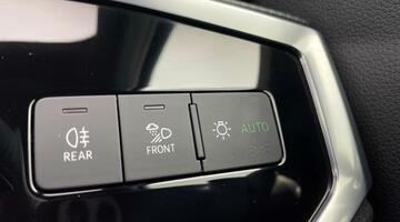 2022 Audi TFSIe 45 Black Edition S Tronic Euro 6 5-door 13kWh (Blue) - Image: 23