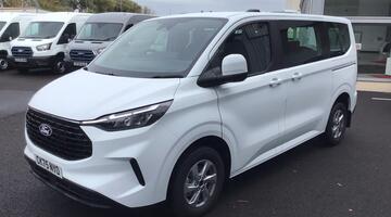 2025 Ford 2.0 320 EcoBlue Zetec L1 Euro 6 5-door (White) - Image: 30