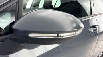 2025 Volkswagen TSI R-Line Euro 6 5-door (Grey) - Image: 36