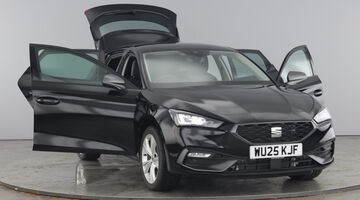 2025 SEAT EHybrid 25.8kWh FR DSG Euro 6 5-door (Black) - Image: 9