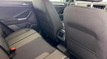 2020 Volkswagen TSI EVO SE Euro 6 5-door (Blue) - Image: 17