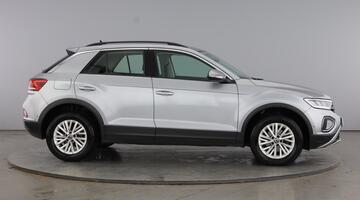 2023 Volkswagen TSI Life DSG Euro 6 5-door (Silver) - Image: 4