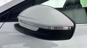 2025 Audi 45 S line Auto 5-door 82kWh (White) - Image: 38