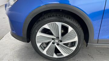 2022 SEAT 1.0 TSI FR Edition Euro 6 5-door (Blue) - Image: 38